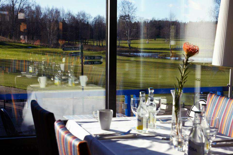 First Hotel Lindoe Park Vallentuna Restoran foto